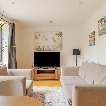 Brand New Flat In Central London With Car Park ภายนอก รูปภาพ