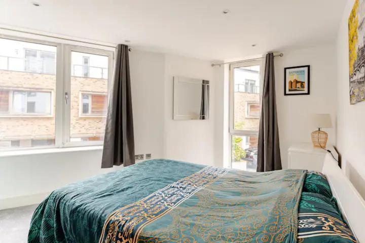 Brand New Flat In Central London With Car Park ภายนอก รูปภาพ