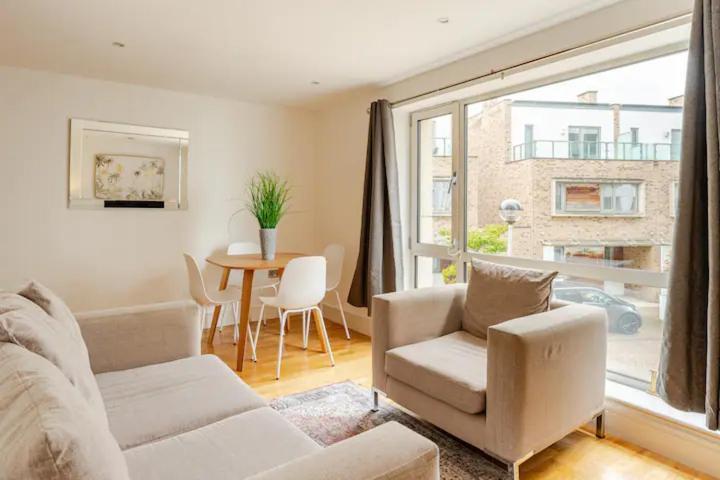 Brand New Flat In Central London With Car Park ภายนอก รูปภาพ