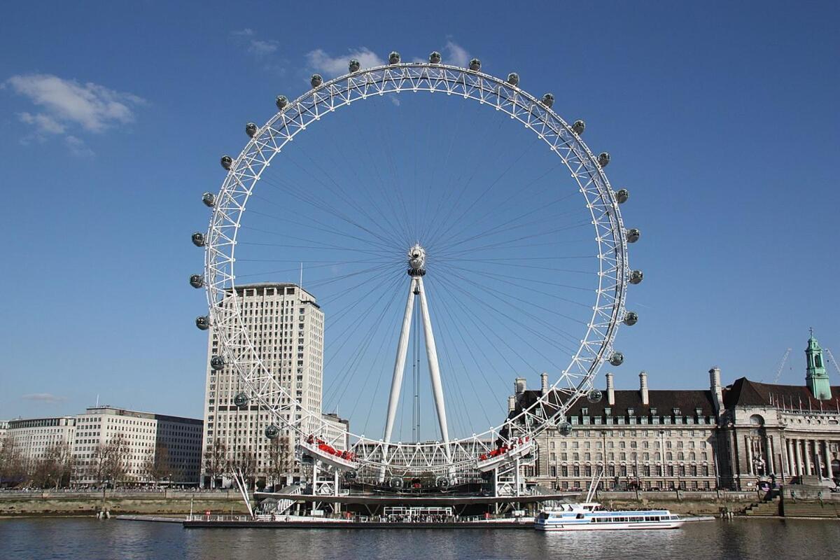 Brand New Flat In Central London With Car Park ภายนอก รูปภาพ